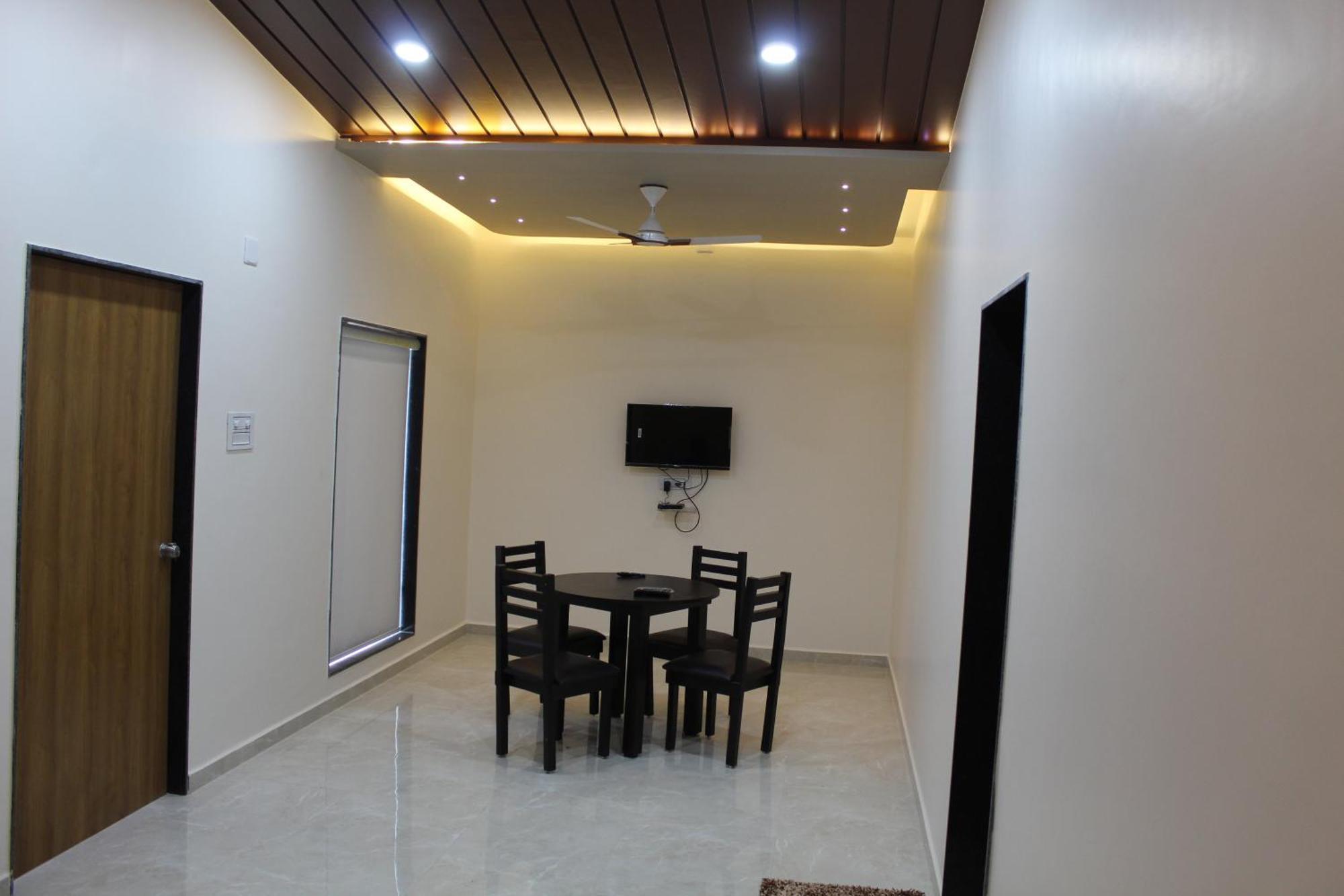 Flamingo Club And Resort Una 3 Km Away From Diu Check Post Экстерьер фото